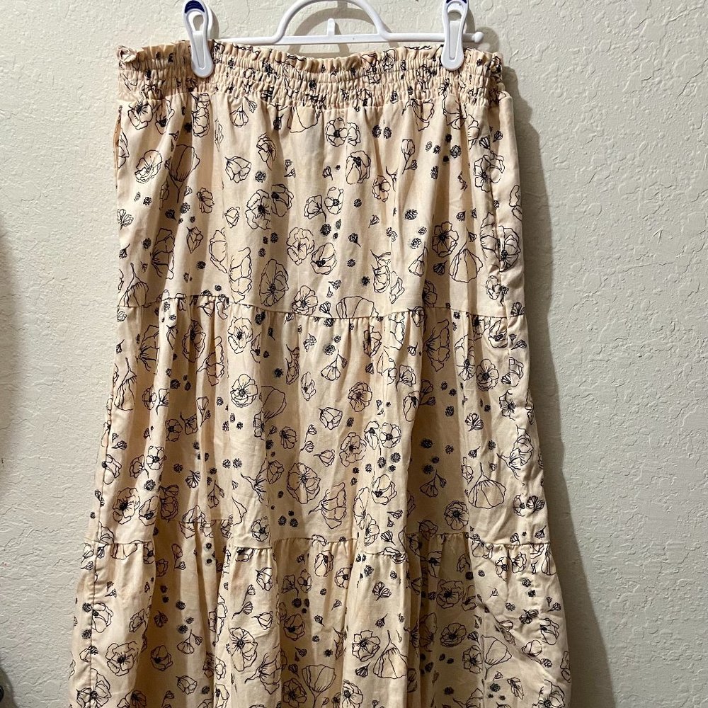 Floral Tiered Maxi Skirt